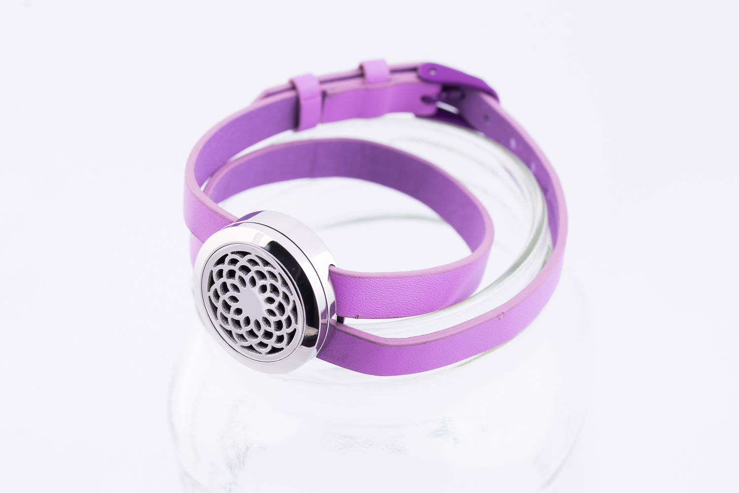 Metal Wrap Style Diffuser Bracelet - Circle (Lilac)